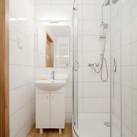 Comfy Legnicka By Renters Вроцлав