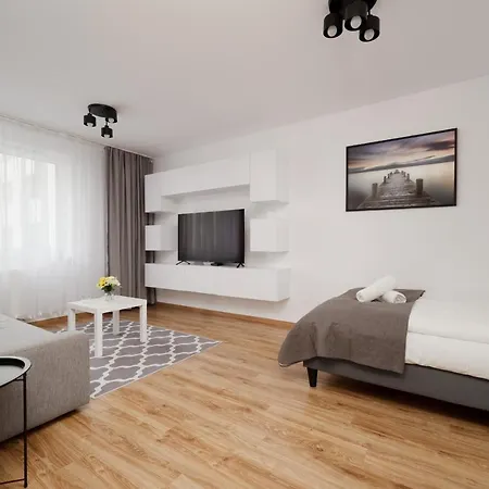 Comfy Legnicka By Renters Apartamento *