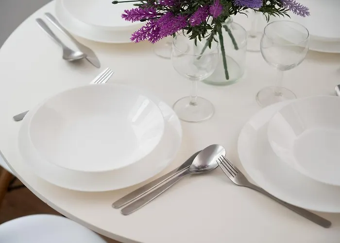 Comfy Legnicka By Renters Апартаменты